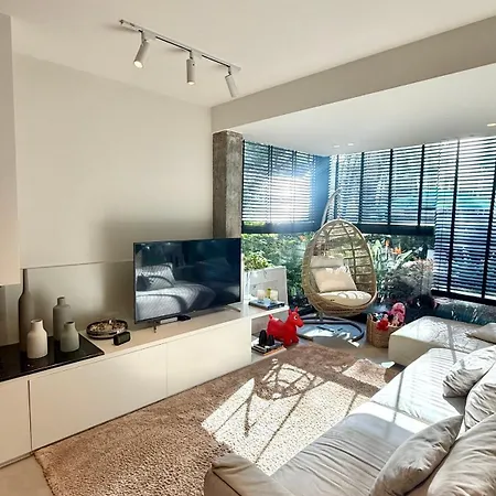 Deluxe Garden At Marea *