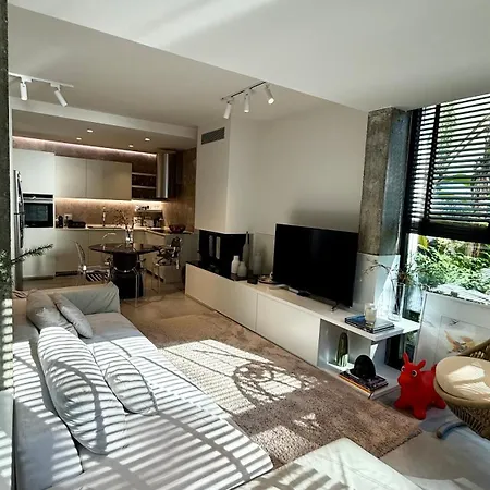 Deluxe Garden At Marea Apartament *