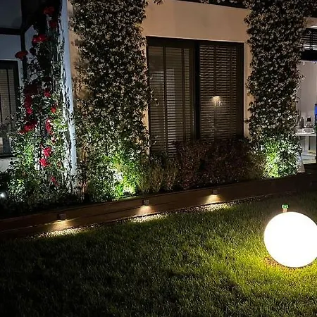 Apartment Deluxe Garden At Marea *