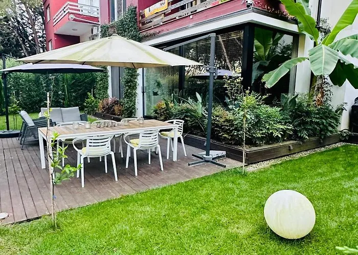 Deluxe Garden At Marea Appartamento